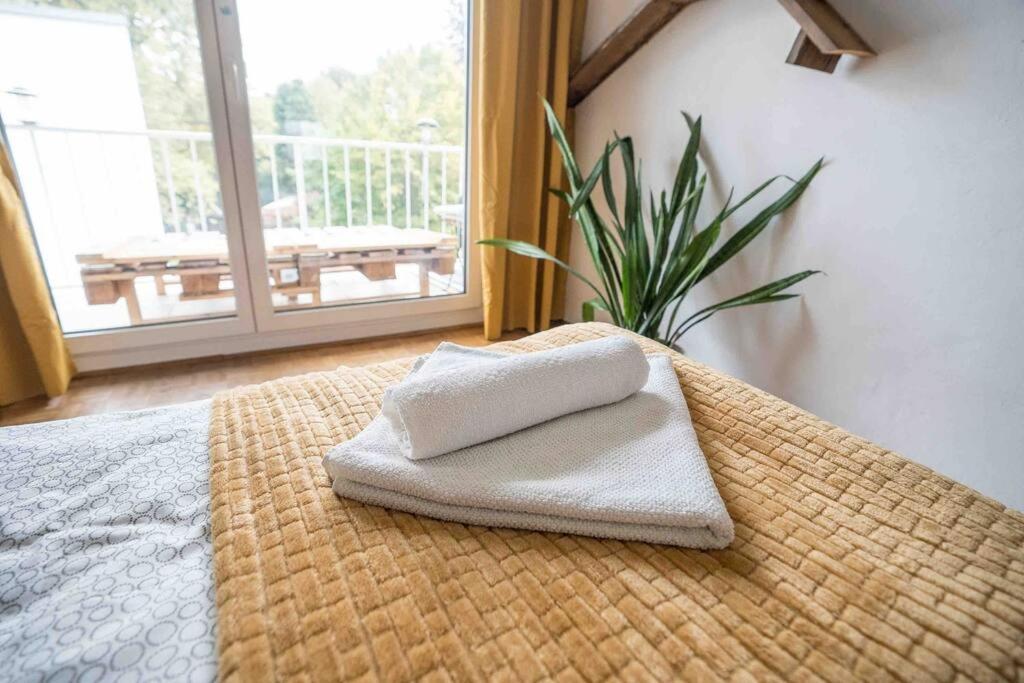 Cozy And Stylish Apartment Near Schoenbrunn Castle Wien Eksteriør billede